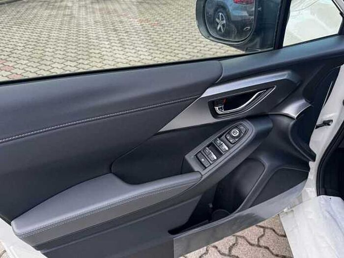 Subaru Impreza 2,0 e-Boxer Platinum 'Allrad'