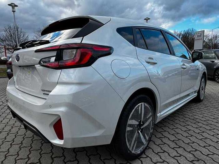 Subaru Impreza 2,0 e-Boxer Platinum 'Allrad'