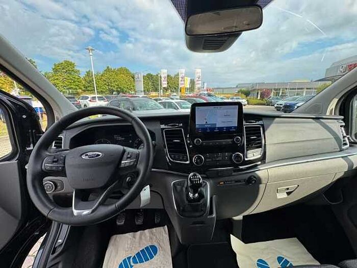 Ford Tourneo Custom 2,0 320 L2 Titanium X AHK