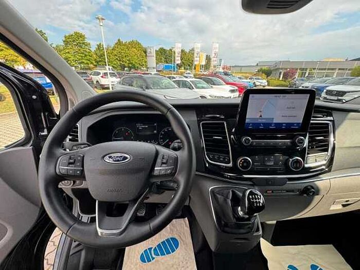 Ford Tourneo Custom 2,0 320 L2 Titanium X AHK