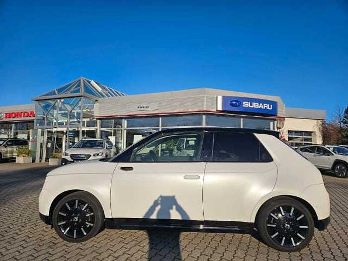 Honda e Advance 17er