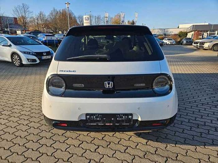 Honda e Advance 17er