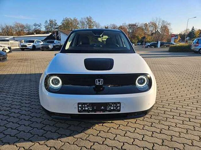 Honda e Advance 17er