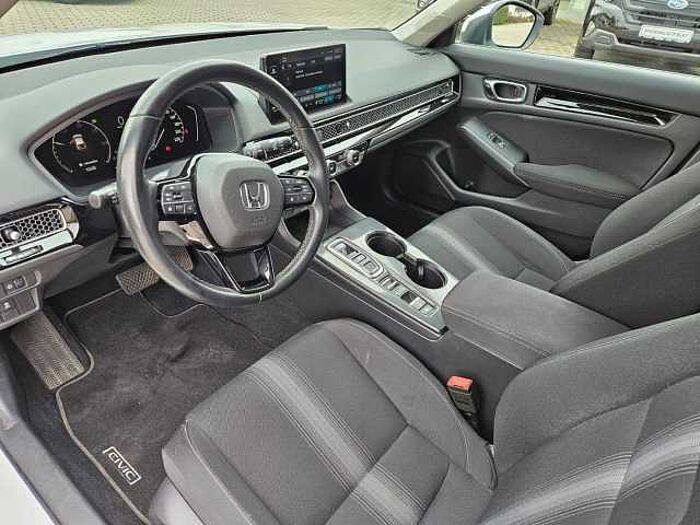 Honda Civic 2,0 e: HEV Elegance