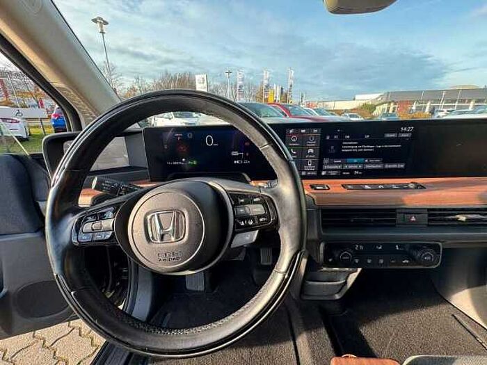 Honda e Advance 17er