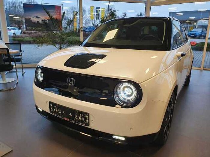 Honda e Advance 17er