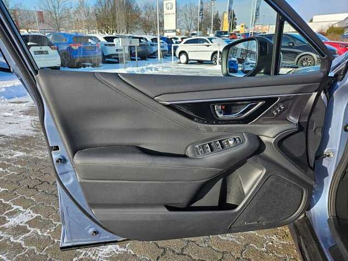 Subaru OUTBACK 2,5 Platinum