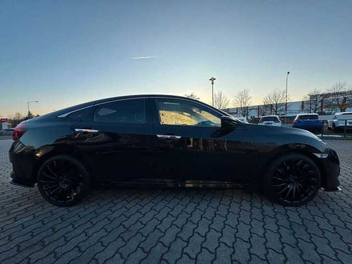 Honda Civic 1.5 VTEC TURBO Executive