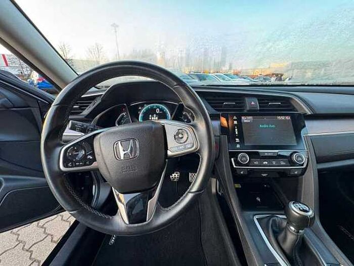 Honda Civic 1.5 VTEC TURBO Executive