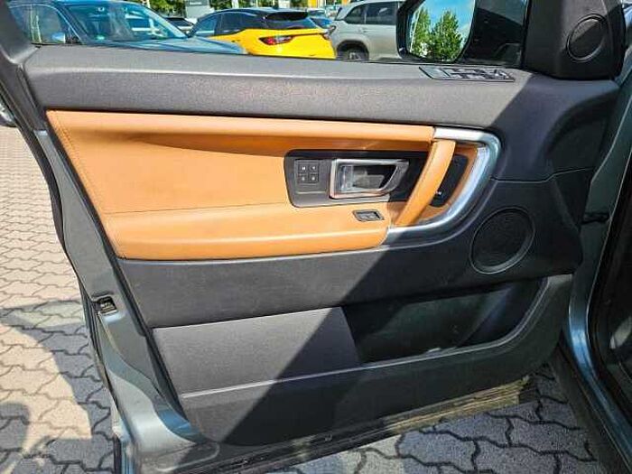 Land Rover Discovery Sport 2,0 HSE Luxury