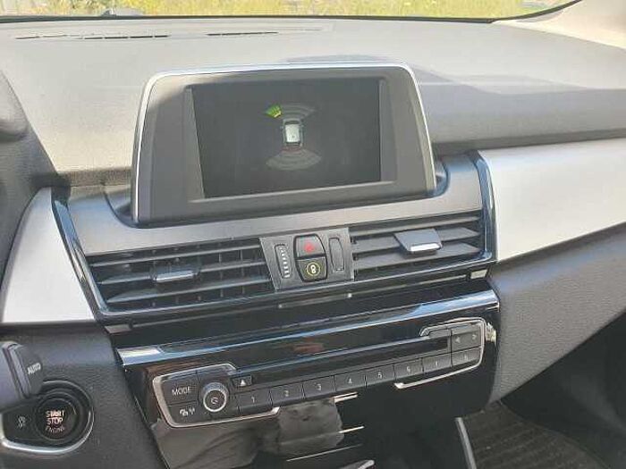 BMW 216 2 Active Tourer 216 i Advantage