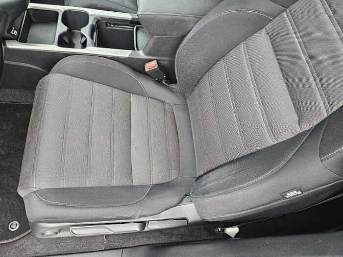 Honda CR-V 2.0 i-MMD HYBRID 2WD Elegance