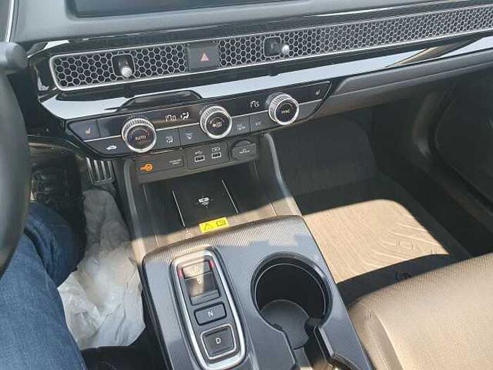 Honda Civic 2,0 e: HEV Advance 'Pano, Leder, Bose'