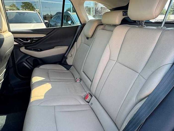 Subaru OUTBACK 2,5 Platinum 'Premium Audio, Navi'