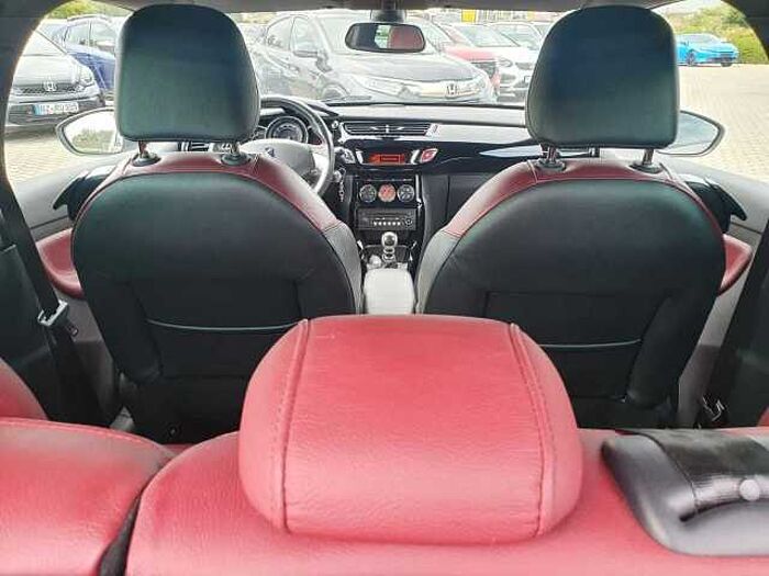 Citroen DS3 SportChic 1,6T 56TKM, Leder