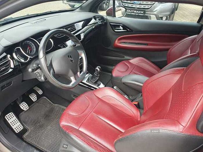 Citroen DS3 SportChic 1,6T 56TKM, Leder