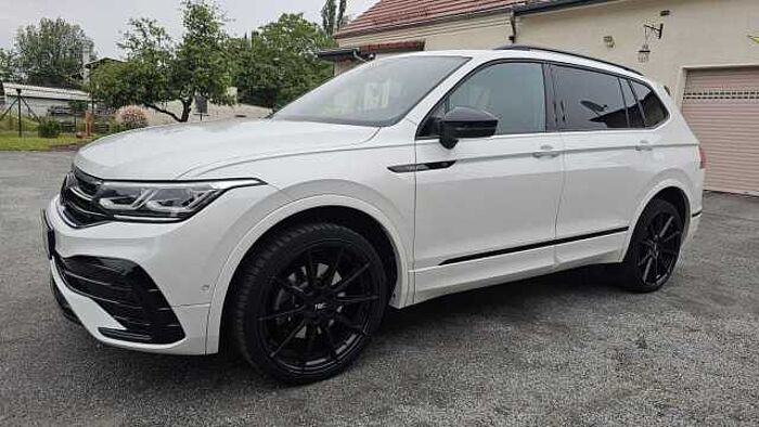 Volkswagen Tiguan Allspace R-Line 4Motion