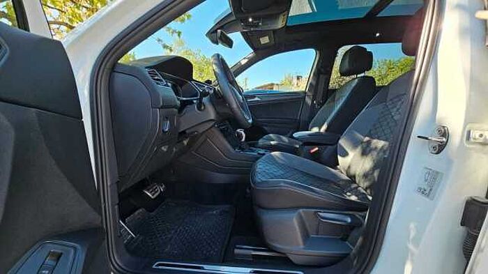 Volkswagen Tiguan Allspace R-Line 4Motion