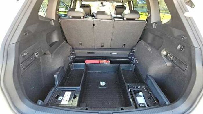 Volkswagen Tiguan Allspace R-Line 4Motion
