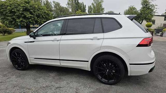 Volkswagen Tiguan Allspace R-Line 4Motion