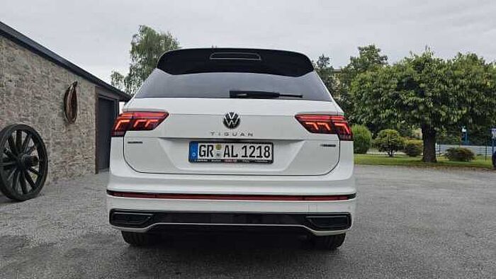 Volkswagen Tiguan Allspace R-Line 4Motion